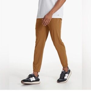 VUORI fleet jogger trouser pants large